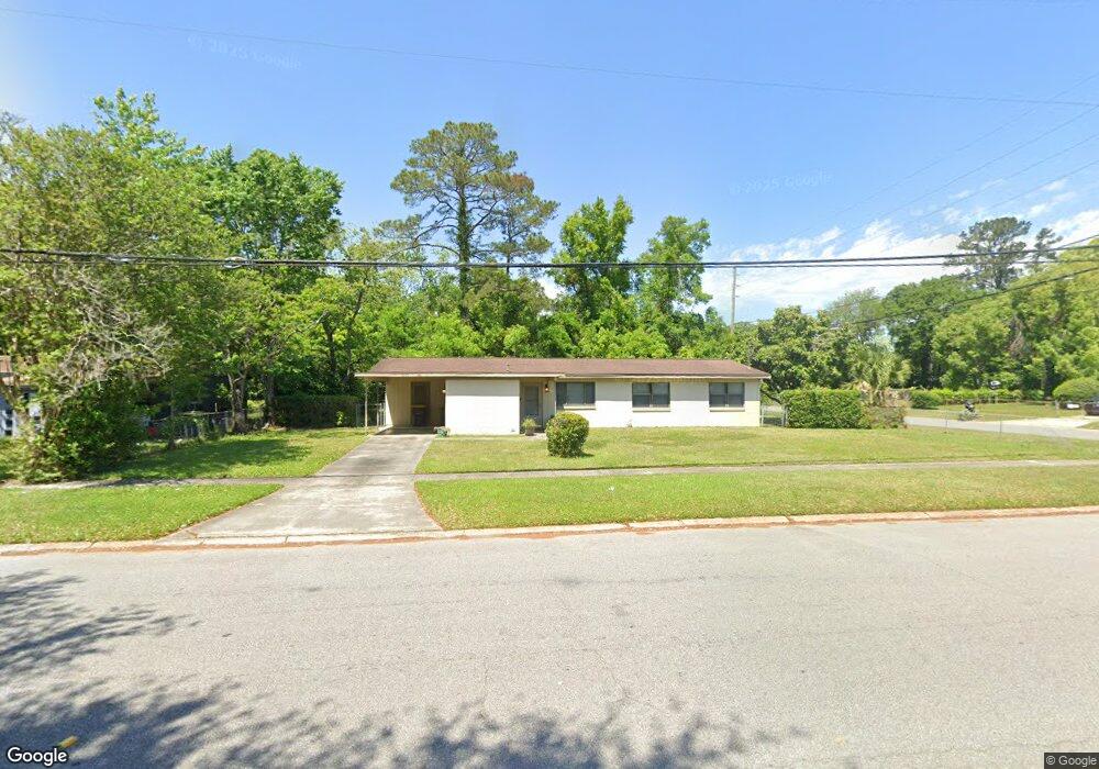 2228 Hugh Edwards Dr, Jacksonville, FL 32210 - photo 1