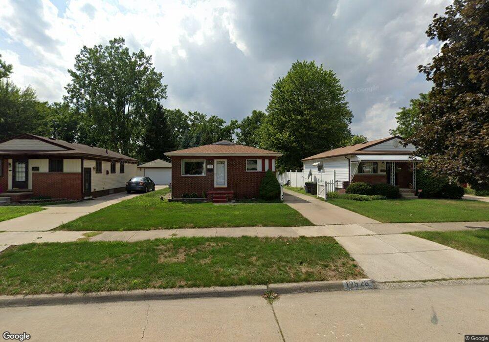 12526 Hipp St unit 4144 commonwealth Av, Taylor, MI 48180 - photo 1