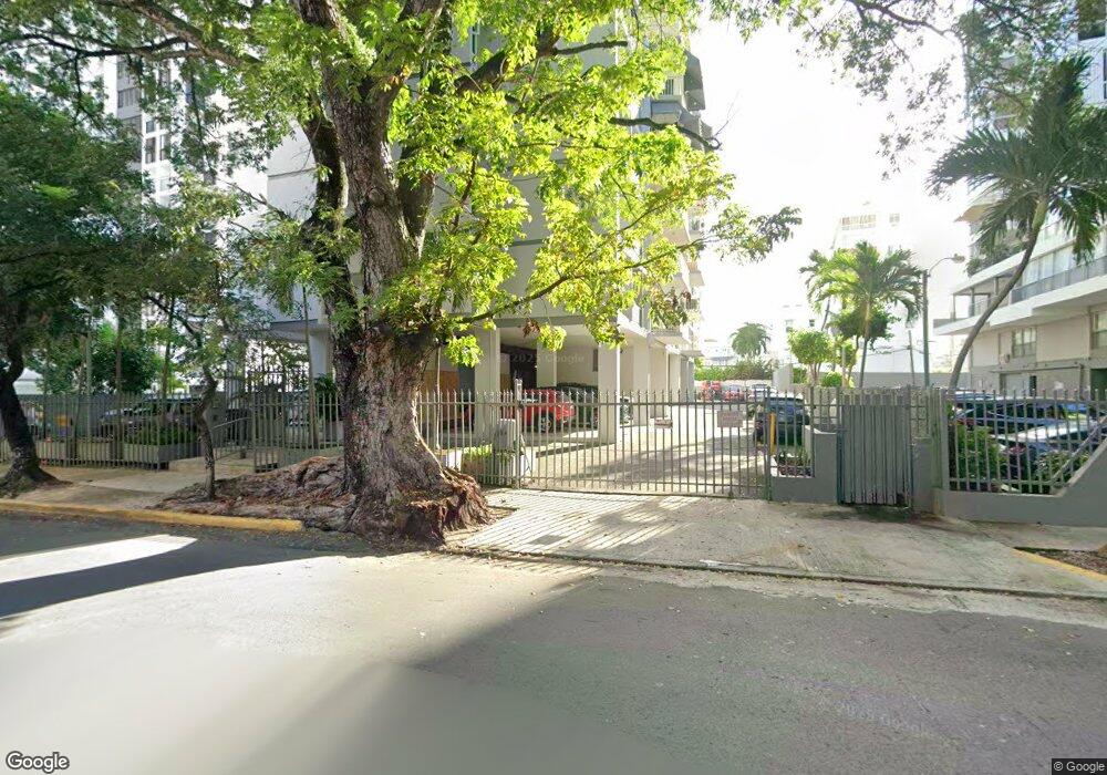 77 Kings Ct unit 701, San Juan, PR 00911 - photo 1