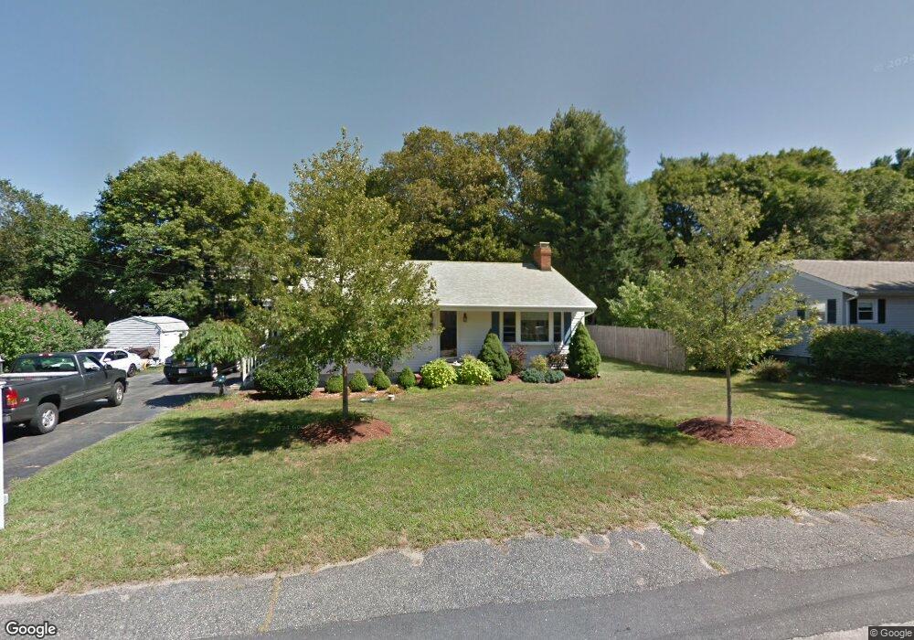 2 Willow St, Franklin, MA 02038 - photo 1