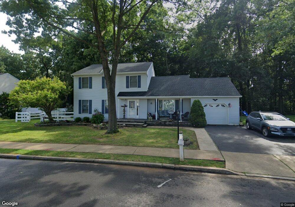 947 Highpointe Cir, Langhorne, PA 19047 - photo 1