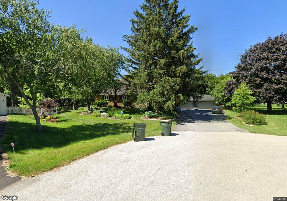 28W571 Douglas Rd unit 3, Naperville, IL 60564 - photo 1