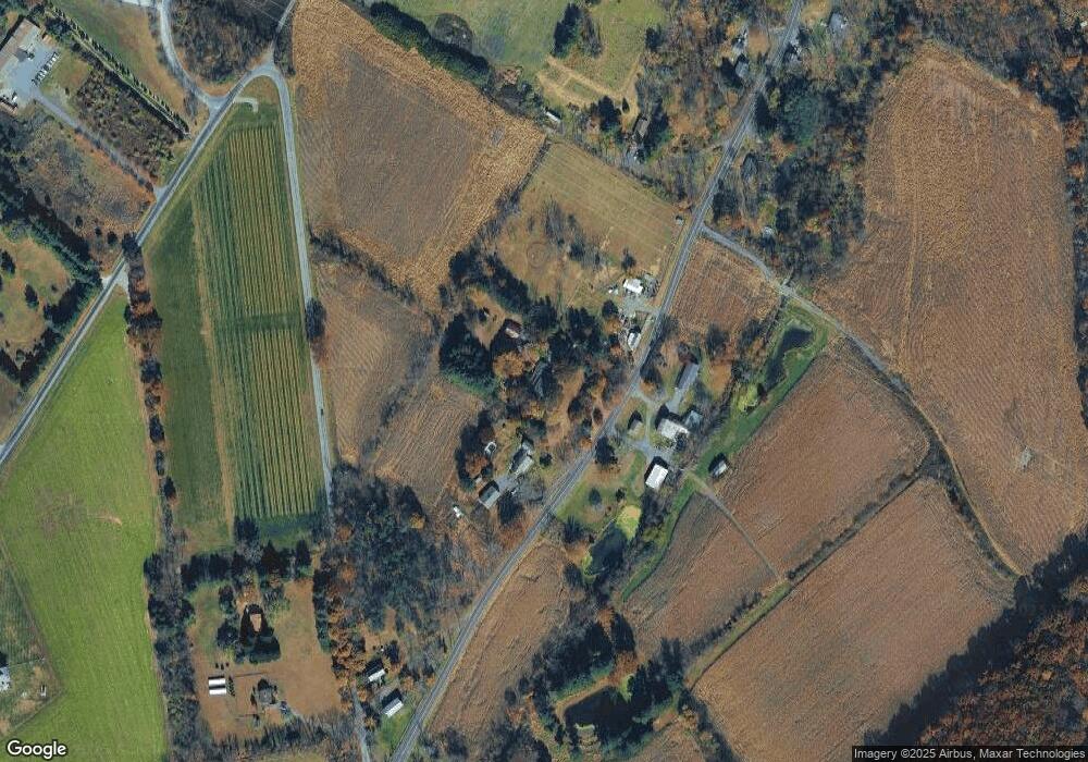 442 Pittstown Rd, Pittstown, NJ 08867 - photo 1