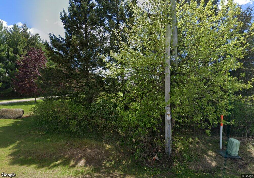 4855 Hillcrest Rd, Kewaskum, WI 53040 - photo 1