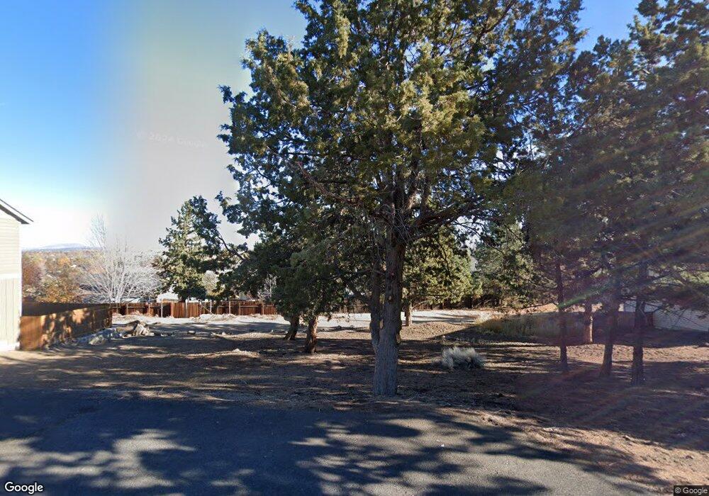 2436 SW Valleyview Ct, Redmond, OR 97756 - photo 1