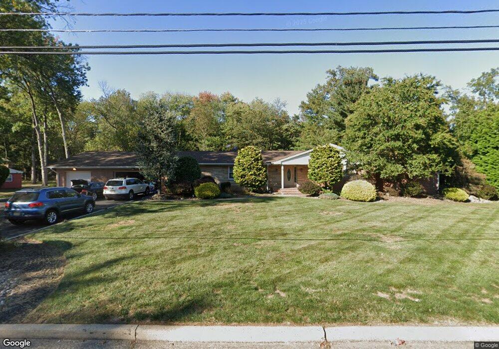 6 Sleepy Hollow Rd, Edison, NJ 08820 - photo 1