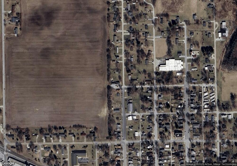 501 N Franklin St, Mentone, IN 46539 - photo 1