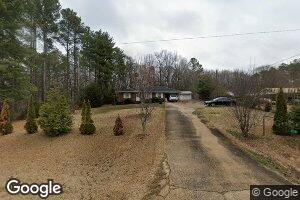 276 W Pine Ave, Comer, GA 30629