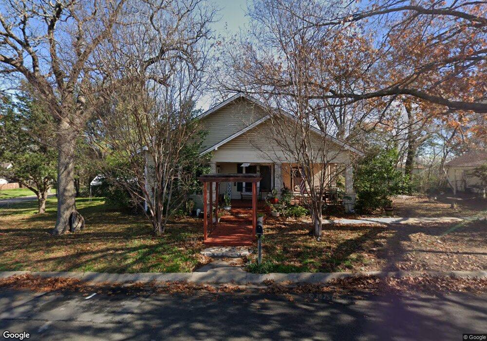 603 S Elm St, Weatherford, TX 76086 - photo 1