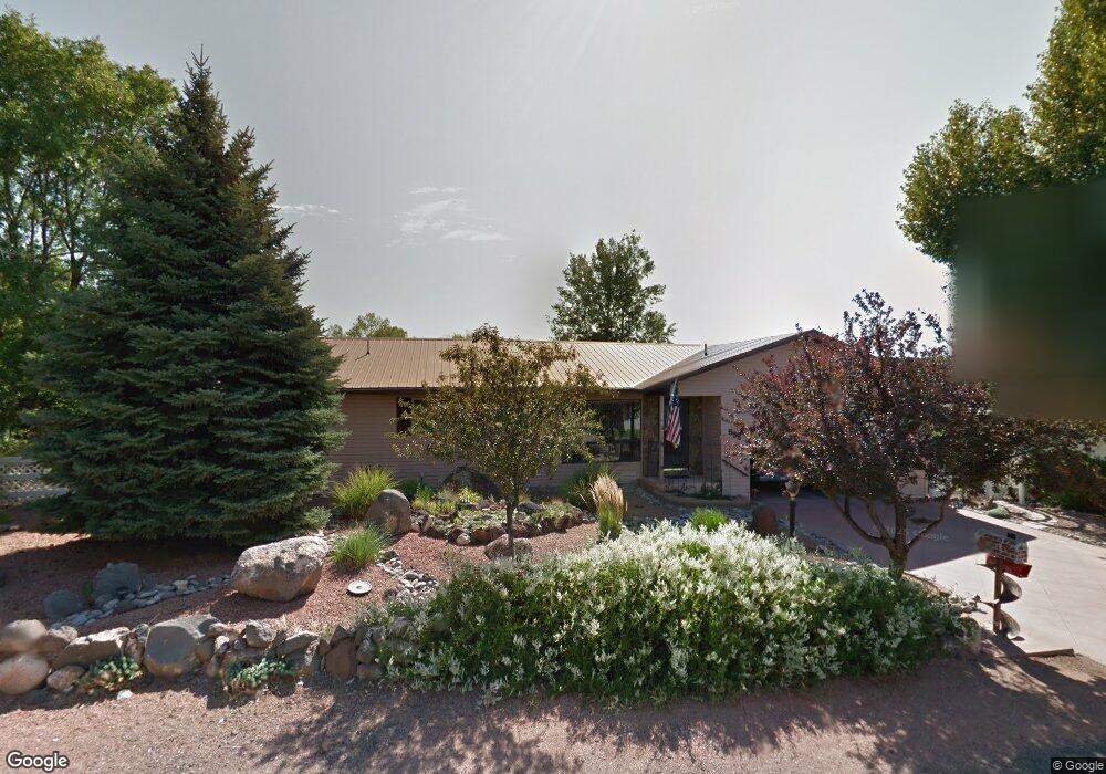 555 NE 4th St, Cedaredge, CO 81413 - photo 1