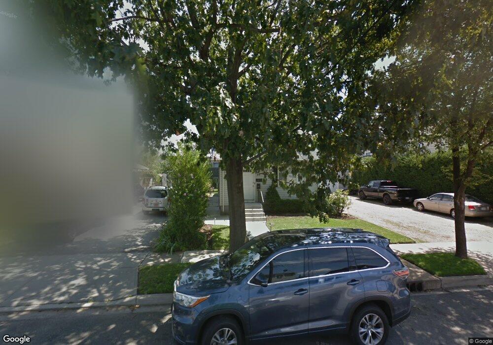 24 Lakewood Blvd, Lynbrook, NY 11563 - photo 1