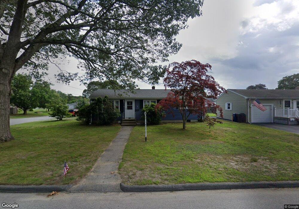 240 Asylum Rd, Warwick, RI 02886 - photo 1