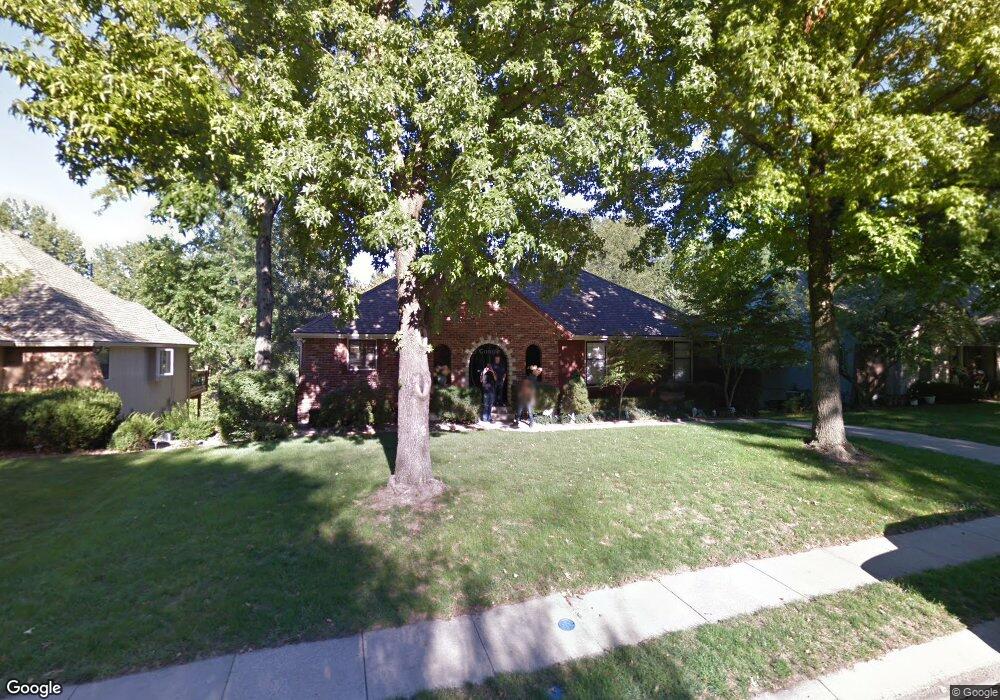 1612 NW Weatherstone Dr, Blue Springs, MO 64015 - photo 1