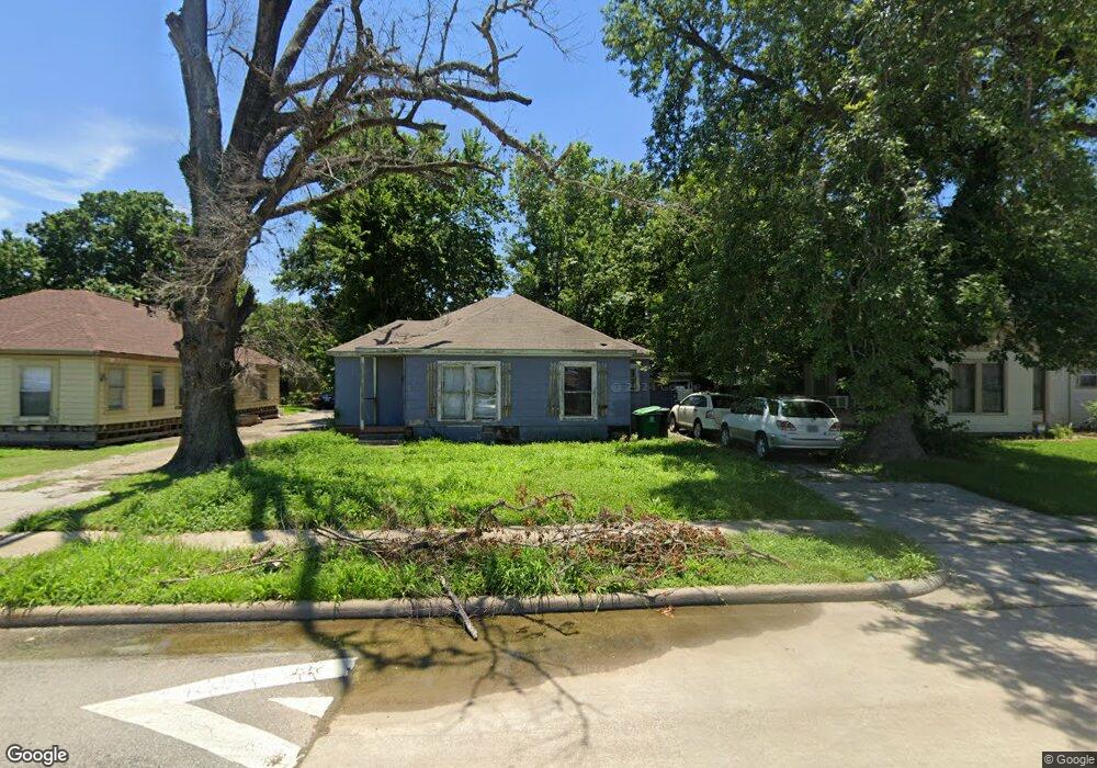 4518 Willowbrook Blvd, Houston, TX 77021 - photo 1