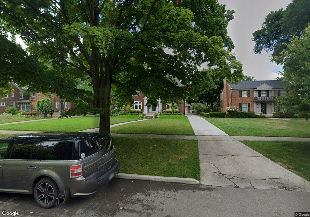 1123 Balfour St, Grosse Pointe Park, MI 48230 - photo 1