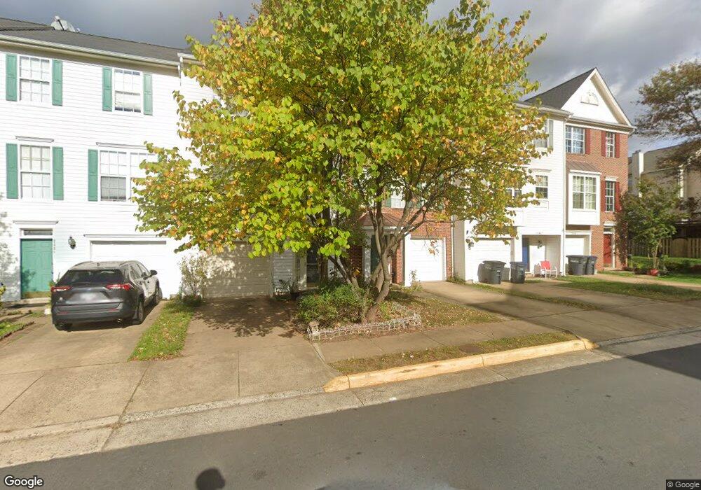 2483 Sugar Mill Way, Herndon, VA 20171 - photo 1