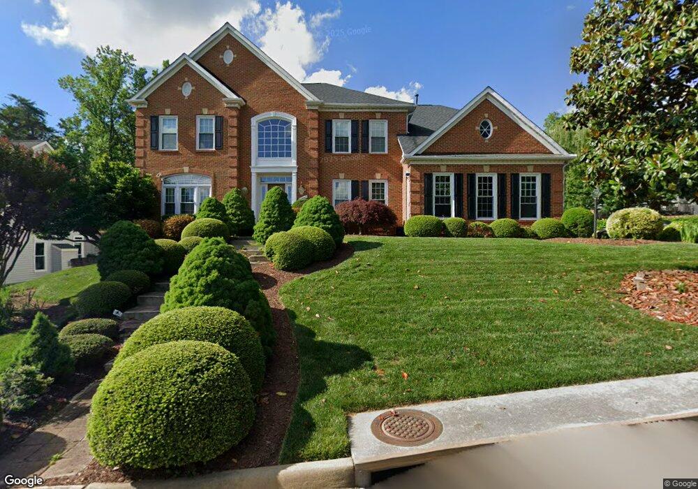 12802 Owens Glen Dr, Fairfax, VA 22030 - photo 1