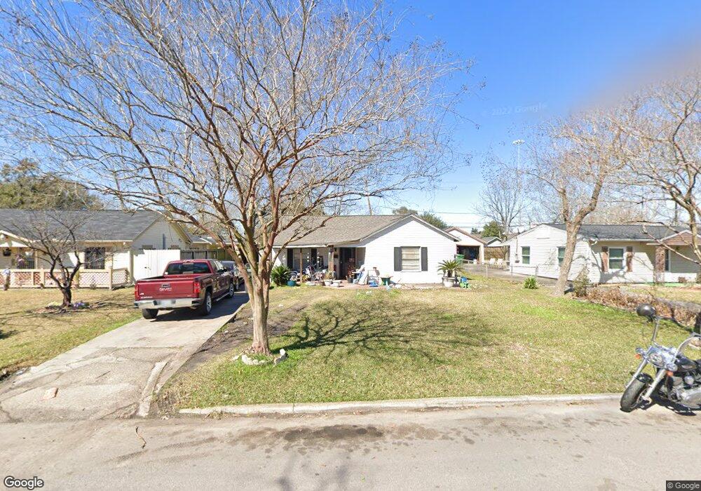 7807 Greenstone St, Houston, TX 77087 - photo 1