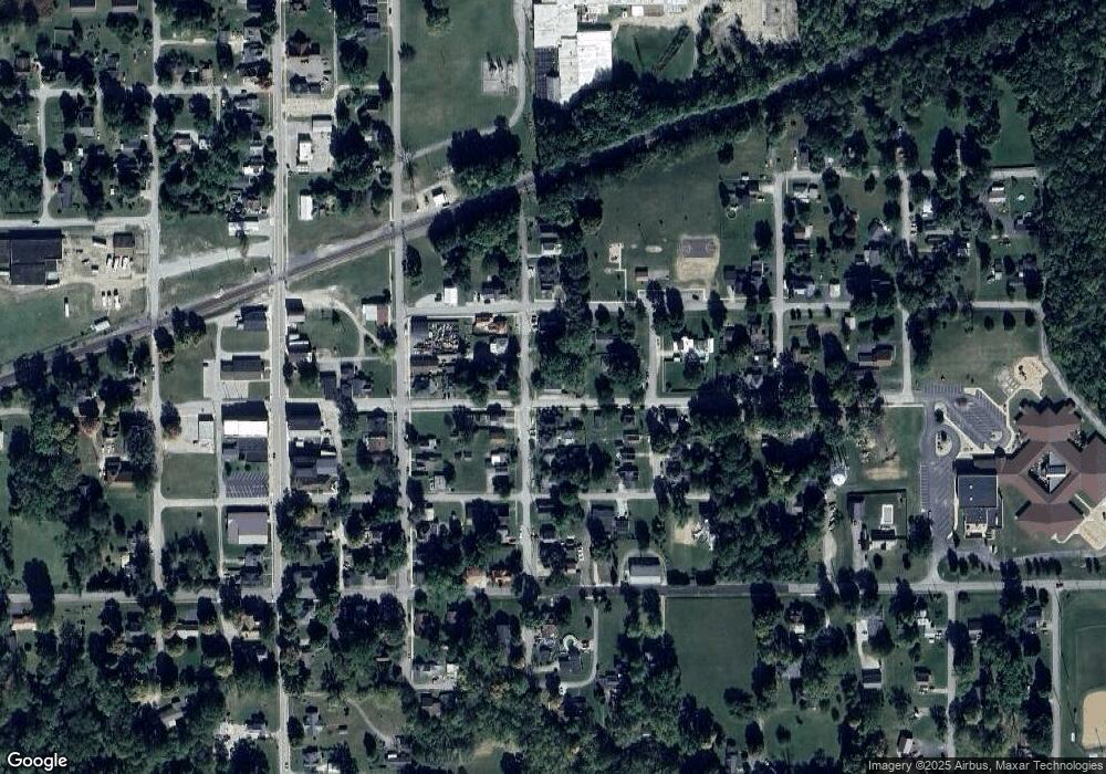 19 N Jackson St, Andrews, IN 46702 - photo 1