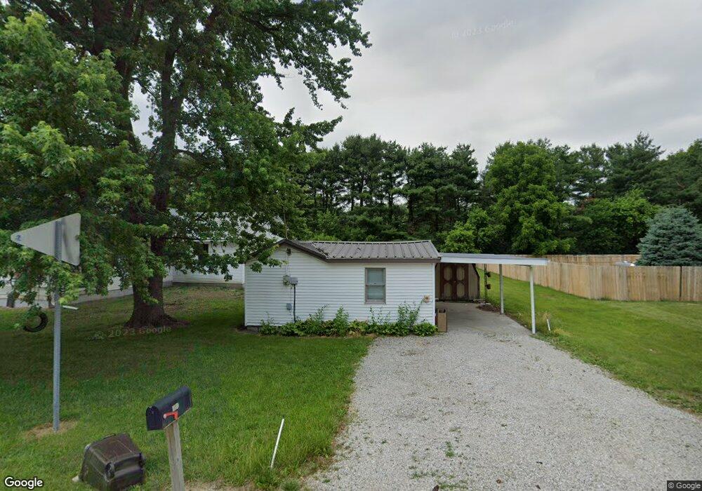 322 W Jefferson St, Kirklin, IN 46050 - photo 1