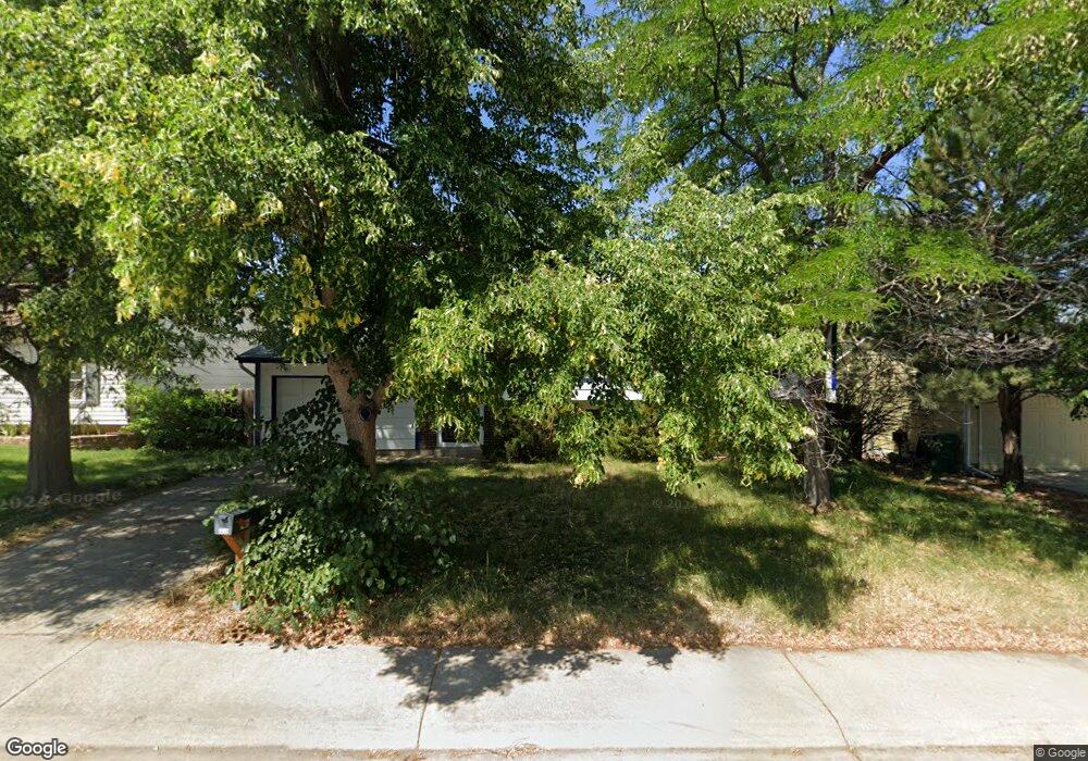 1439 S Lewiston St, Aurora, CO 80017 - photo 1