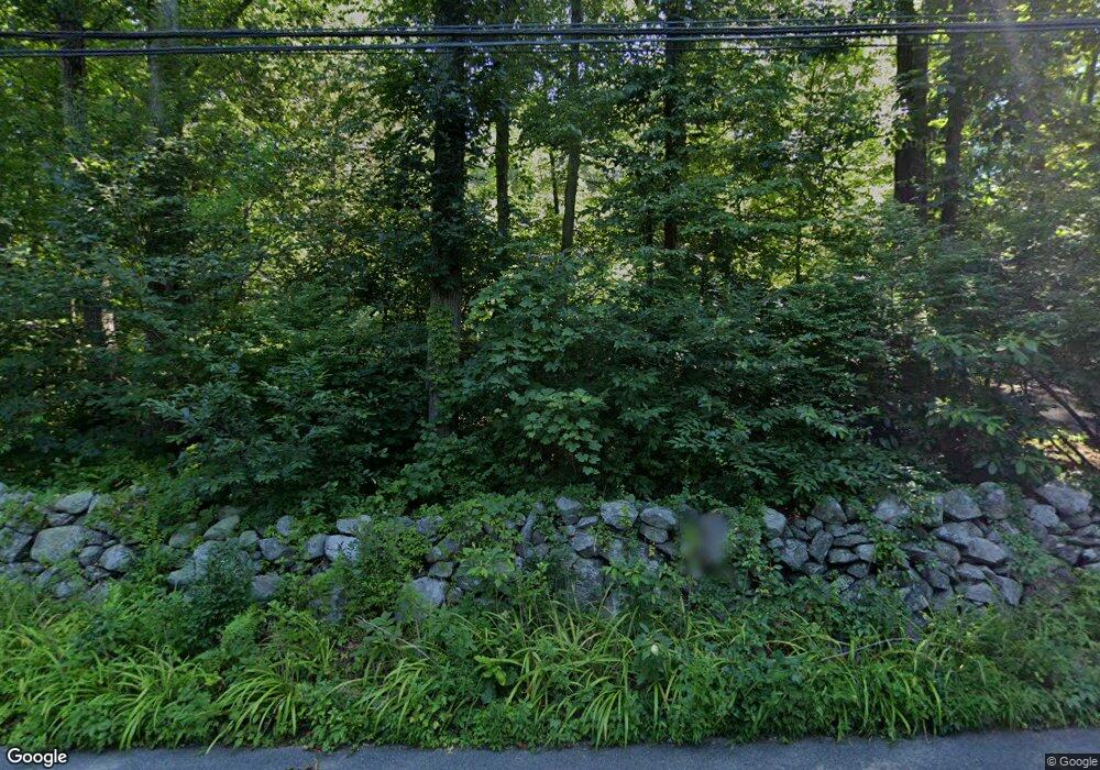 62 Mountain Rd, Redding, CT 06896 - photo 1