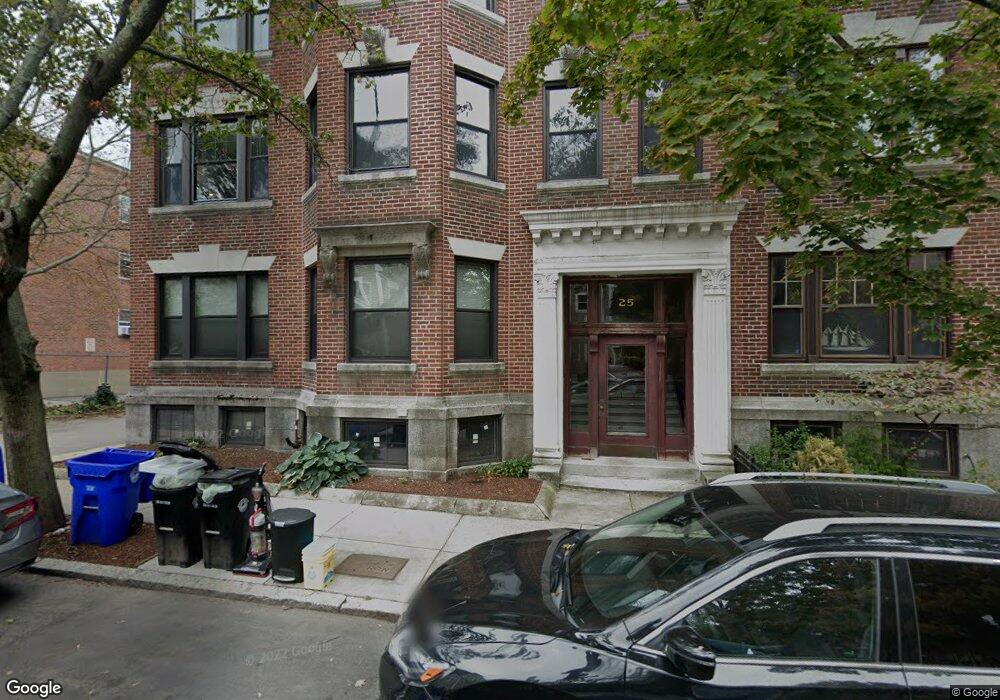 25 Alton Place unit 3F, Brookline, MA 02446 - photo 1