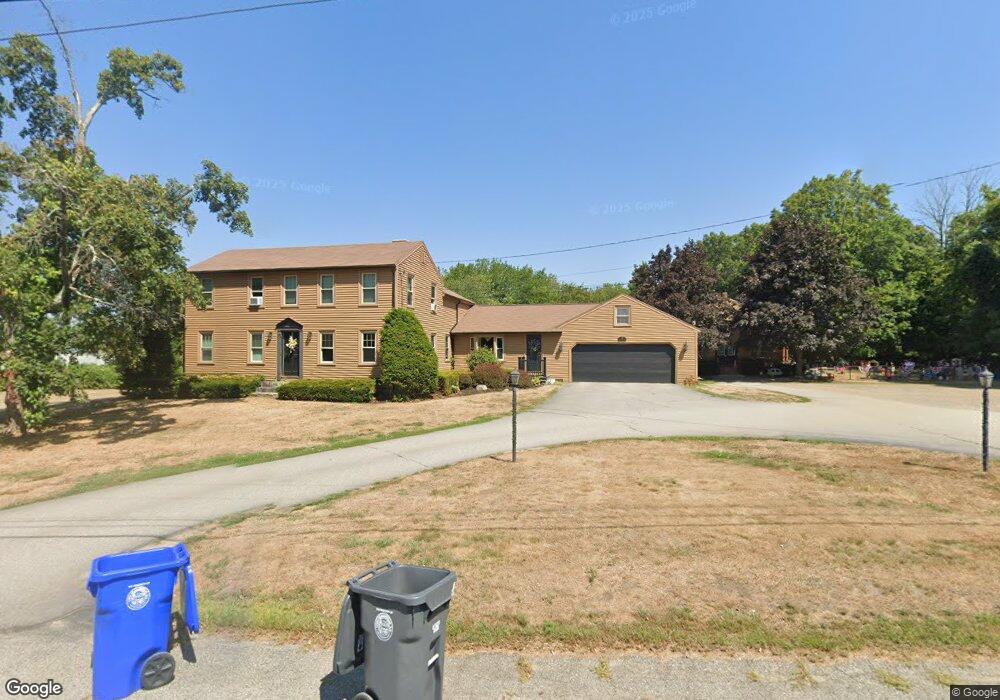 239 E Main St, East Hampstead, NH 03826 - photo 1