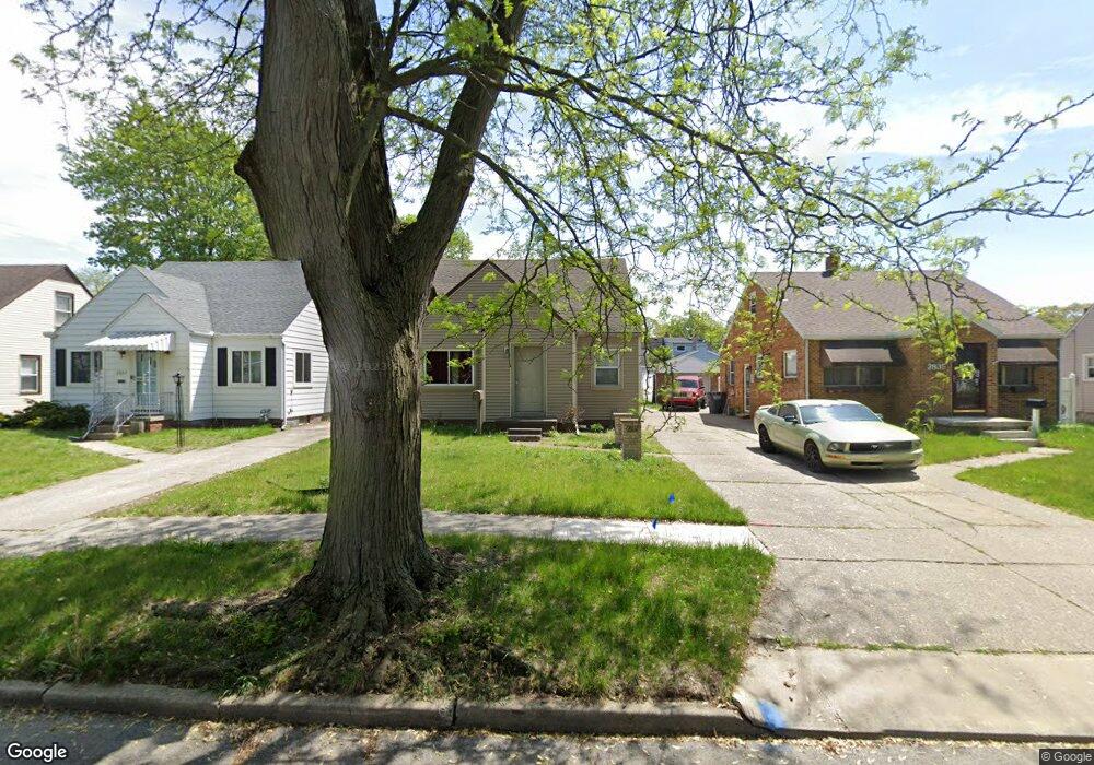 2831 Claredale Rd, Toledo, OH 43613 - photo 1