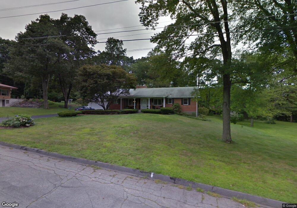 60 Pigeon Rd, Willimantic, CT 06226 - photo 1