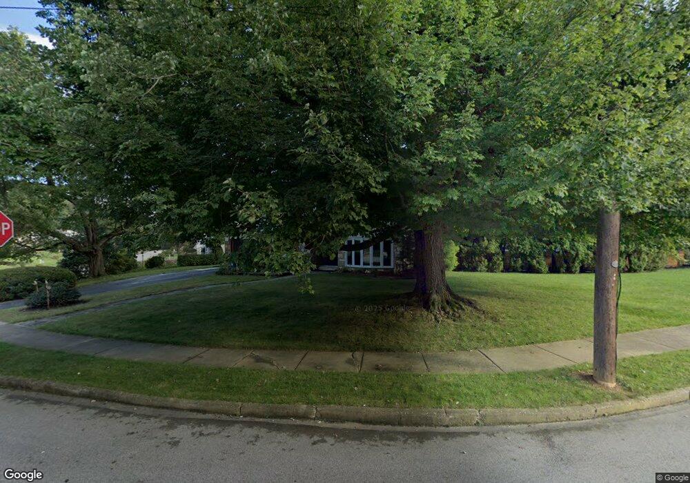 2038 Wisteria Ln, Lafayette Hill, PA 19444 - photo 1