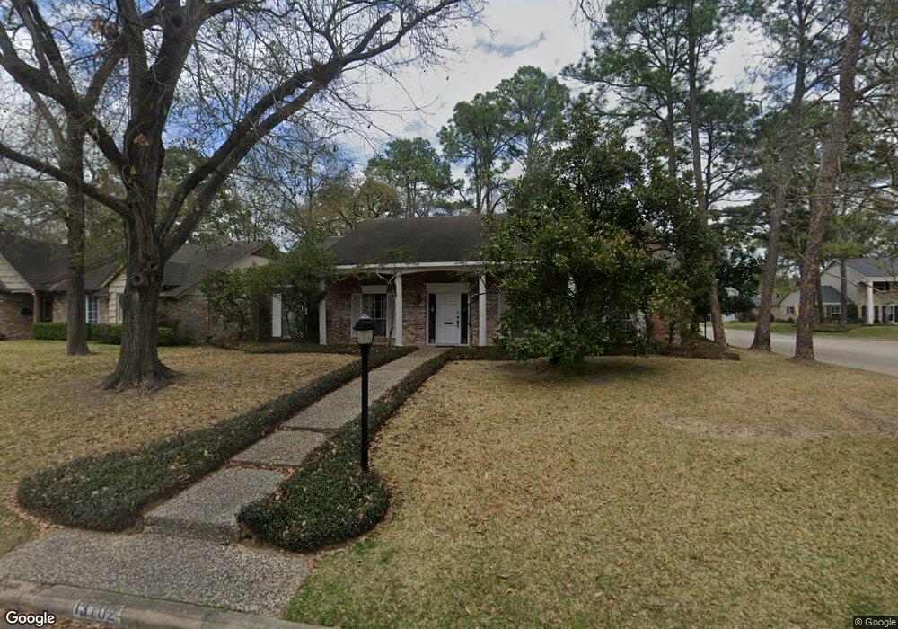 13702 Kingsride Ln, Houston, TX 77079 - photo 1