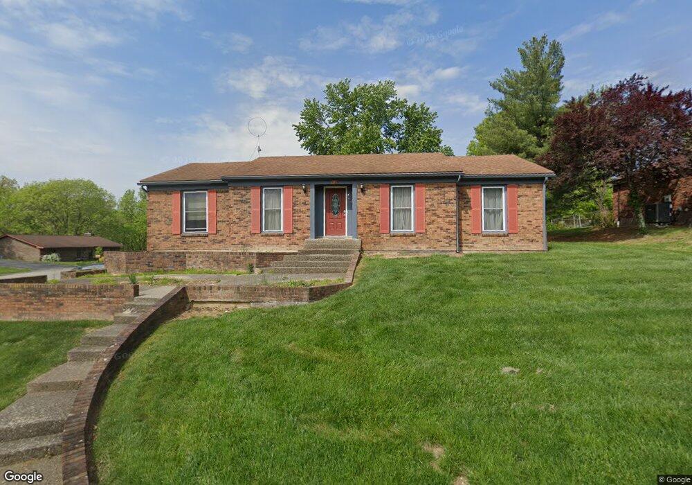 1126 Carriage Ln, New Albany, IN 47150 - photo 1