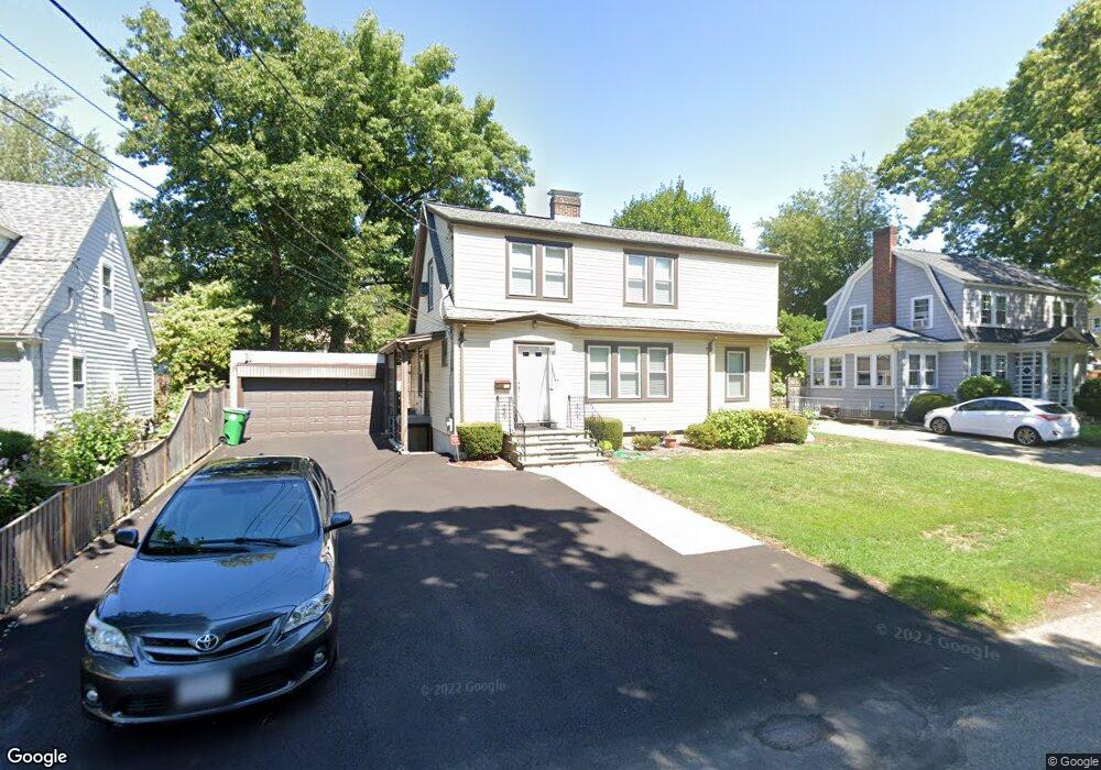 25 Wedgewood Rd, West Newton, MA 02465 - photo 1