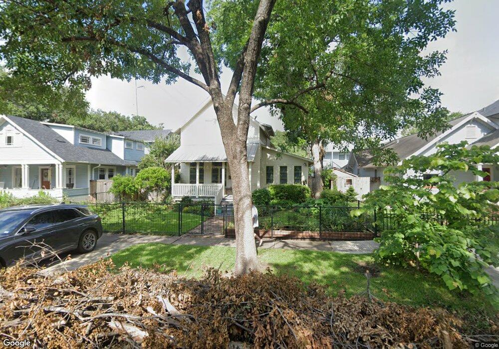 907 Allston St, Houston, TX 77008 - photo 1