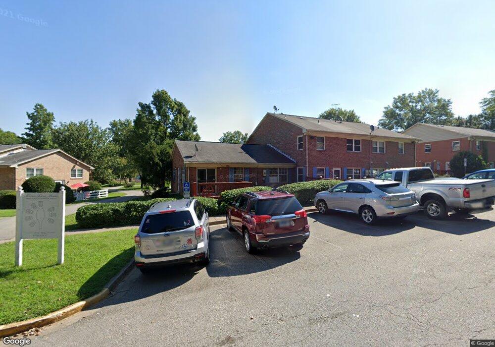 9749 Hagel Cir, Lorton, VA 22079 - photo 1