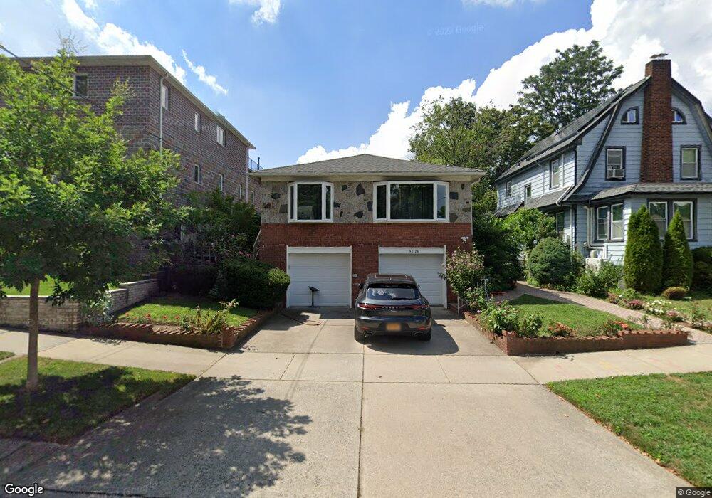 3226 155th St, Flushing, NY 11354 - photo 1