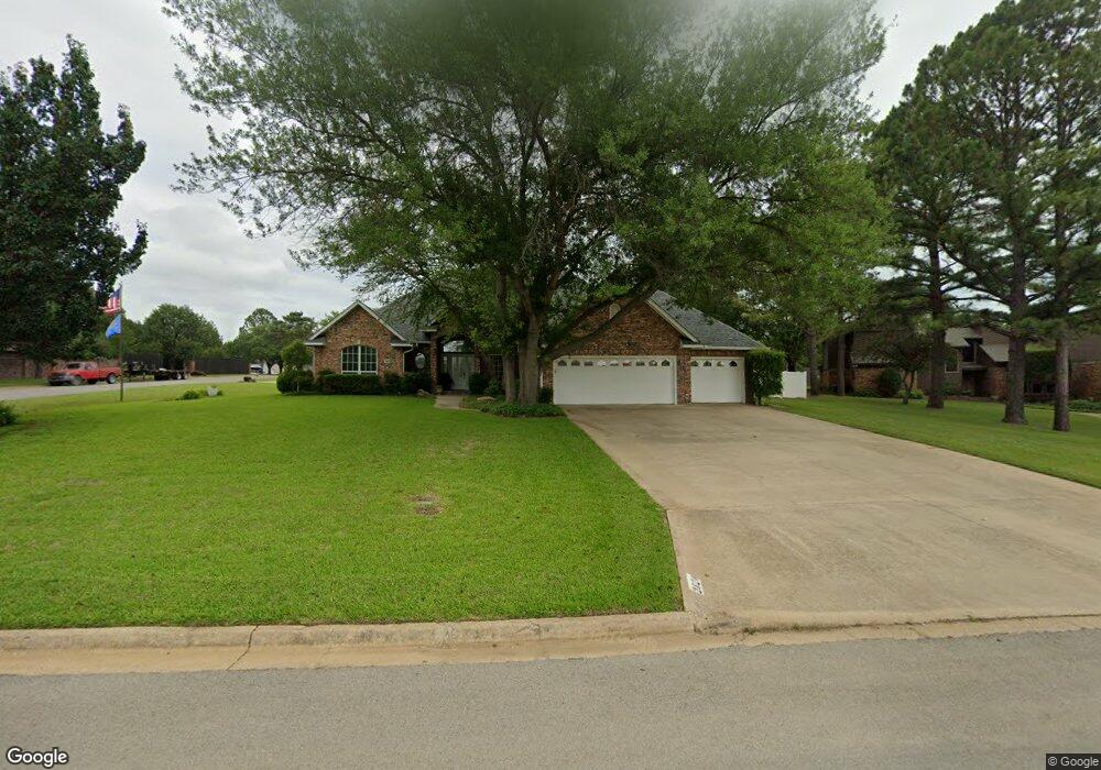 2820 Ridgeway St, Ardmore, OK 73401 - photo 1