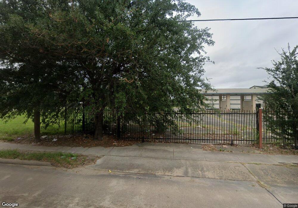 846 W Little York Rd, Houston, TX 77091 - photo 1