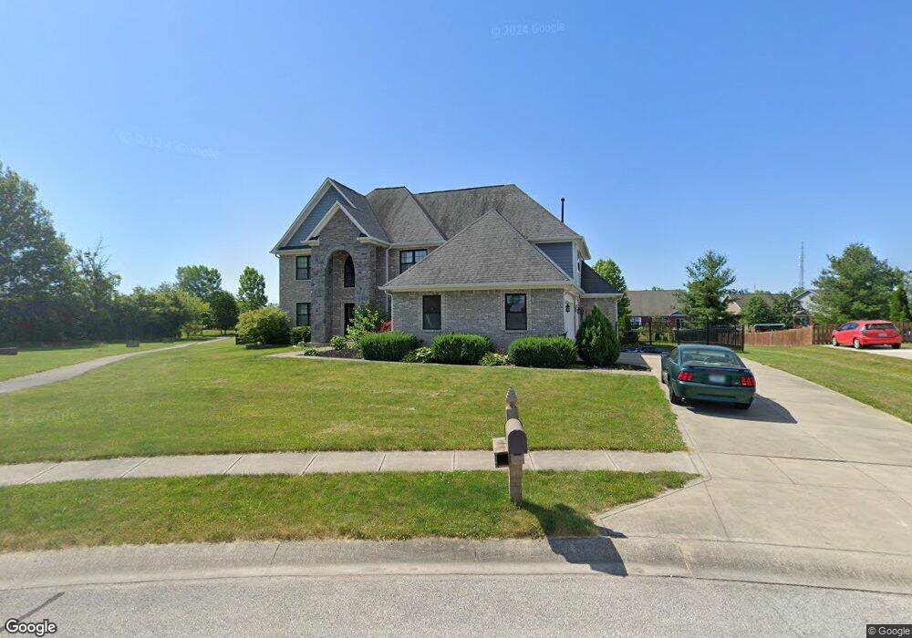 1041 Red Oak Dr, Plainfield, IN 46168 - photo 1