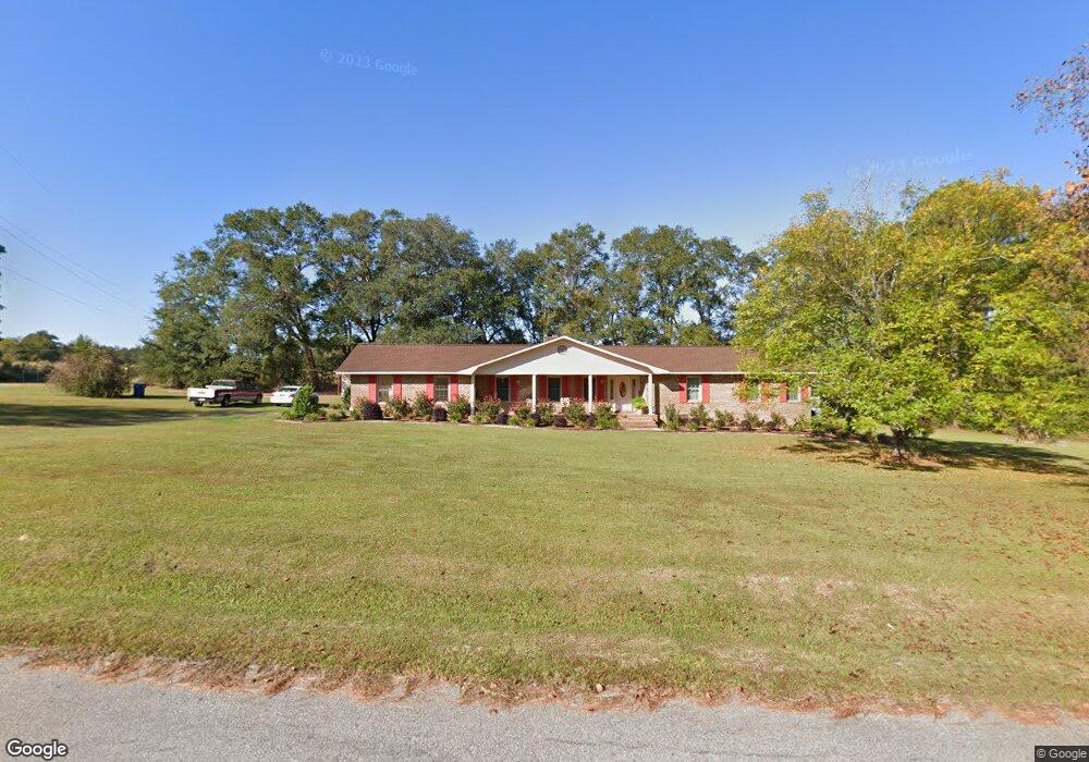 5215 Kingsfield Dr, Waycross, GA 31503 - photo 1