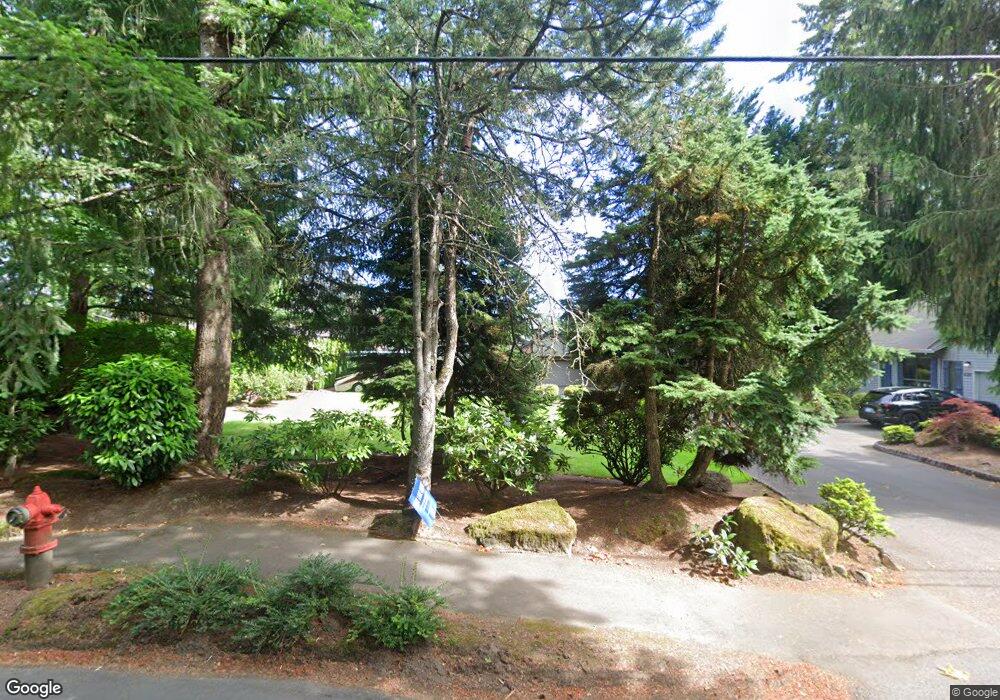 4050 Upper Dr, Lake Oswego, OR 97035 - photo 1