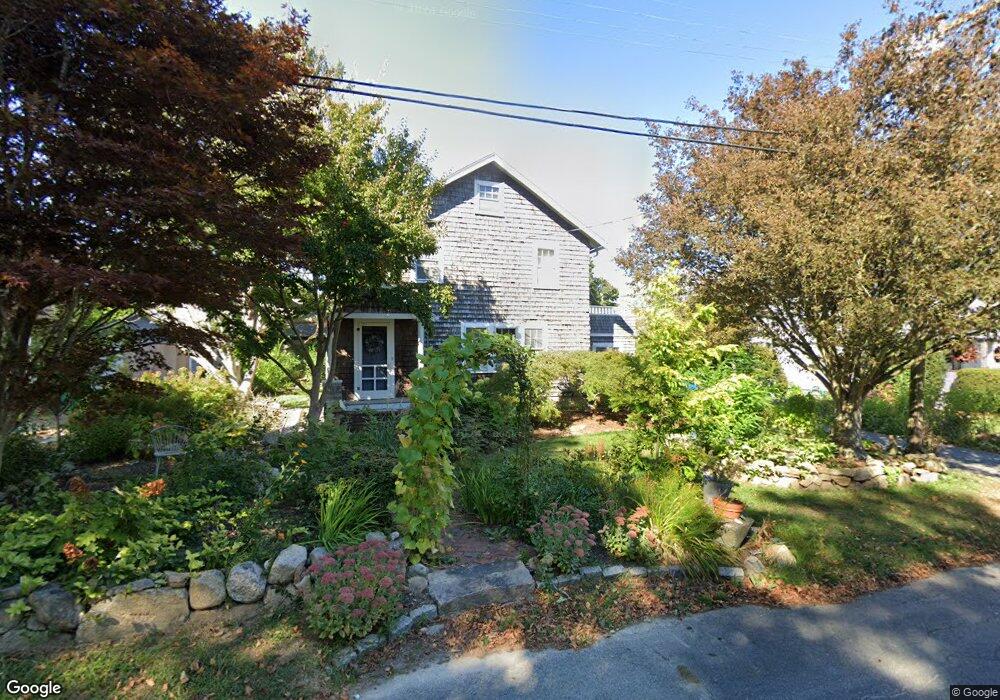 22 Fairview Ave, Falmouth, MA 02540 - photo 1