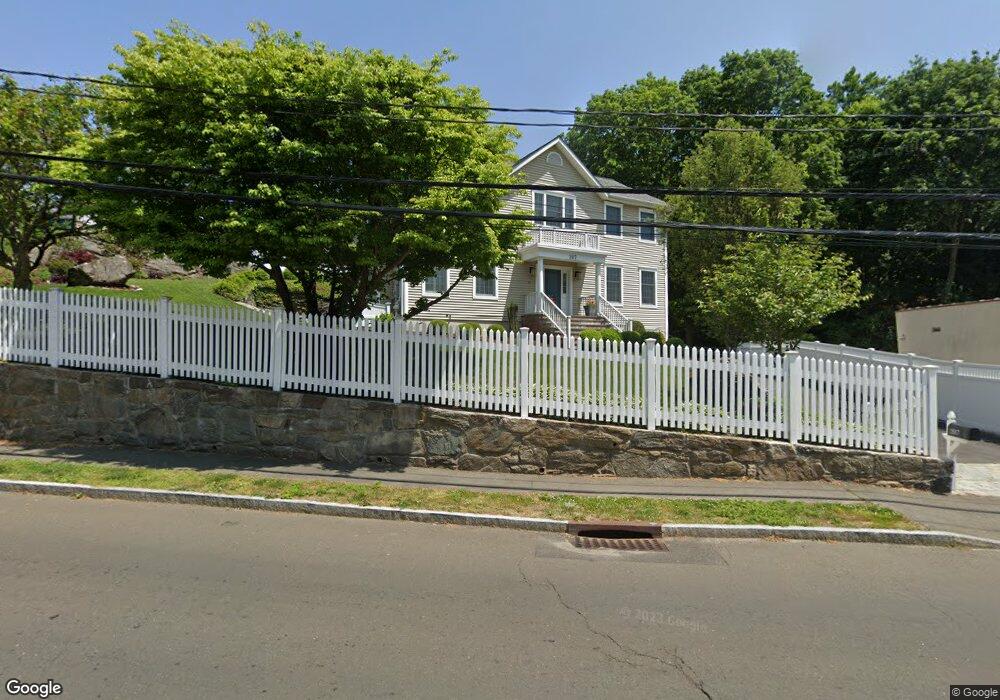 207 Pemberwick Rd, Greenwich, CT 06831 - photo 1