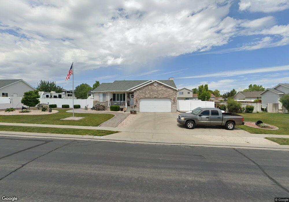 7132 Breeze Hill Rd, West Jordan, UT 84081 - photo 1