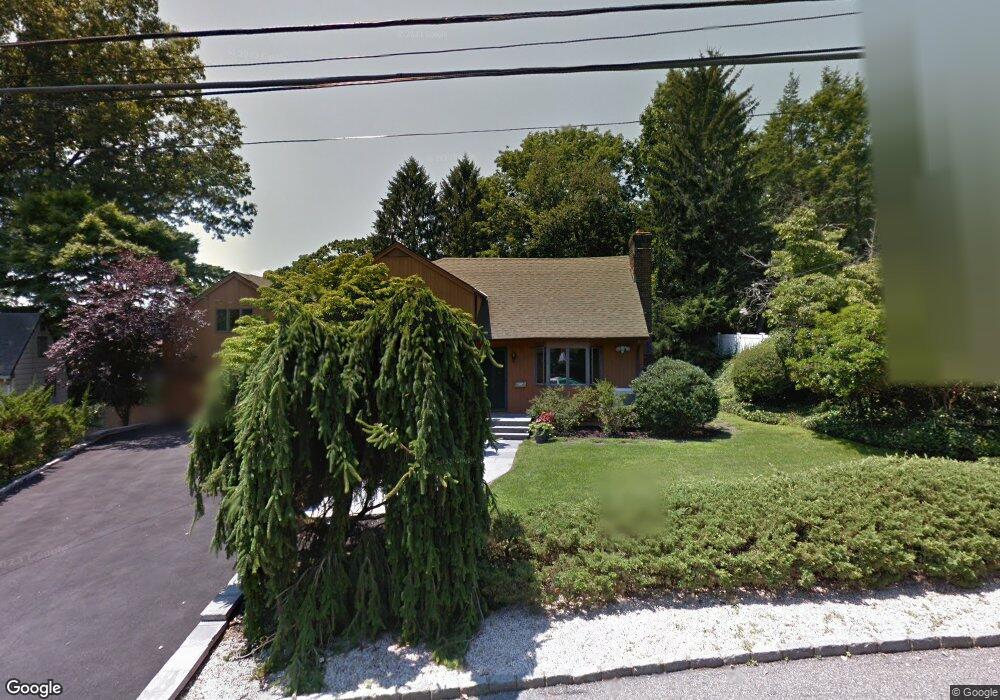 27 Hill Dr, Glen Head, NY 11545 - photo 1