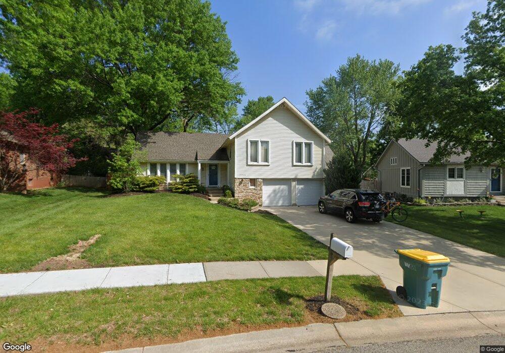 12328 W 100th St, Lenexa, KS 66215 - photo 1