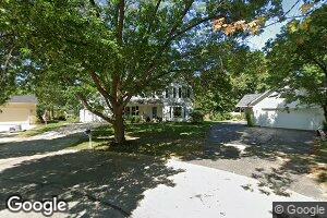 725 Clovetree Ct, Naperville, IL 60540