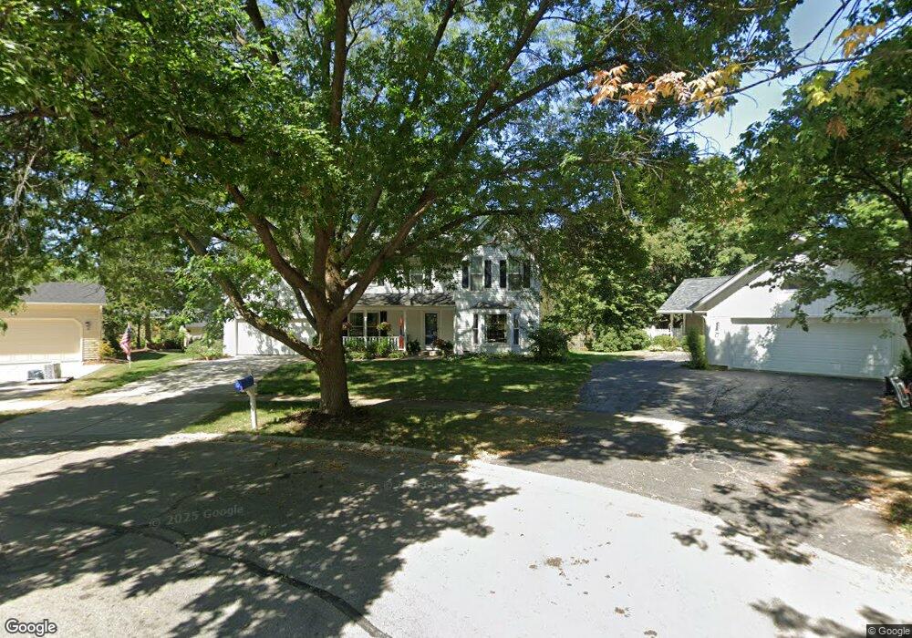 725 Clovetree Ct, Naperville, IL 60540 - photo 1