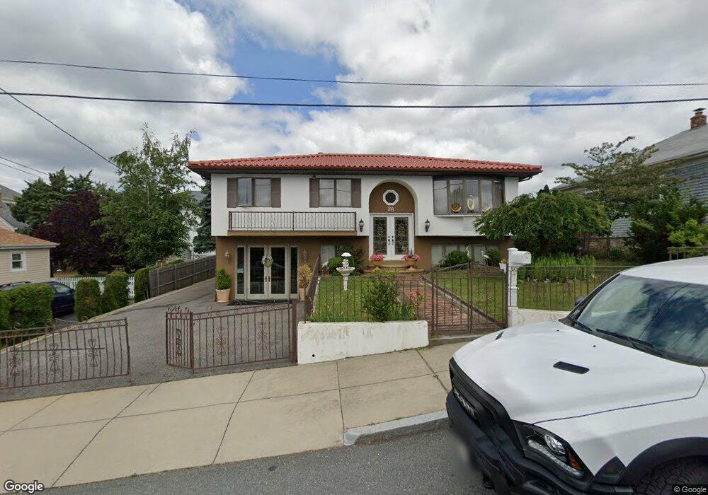 28 Francis St, Fall River, MA 02724 - photo 1